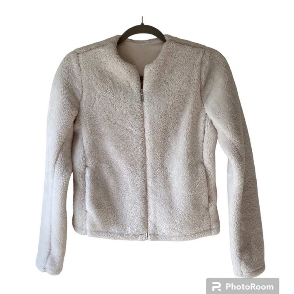 Uniqlo Cream Fleece Jacket